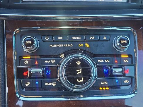 Used 2020 Lincoln Continental Reserve w/ Luxury Package image 17