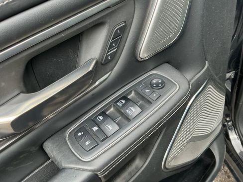 Used 2019 RAM 1500 Limited AWD/4WD image 12