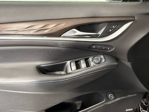 Used 2022 Buick Enclave Avenir FWD image 14