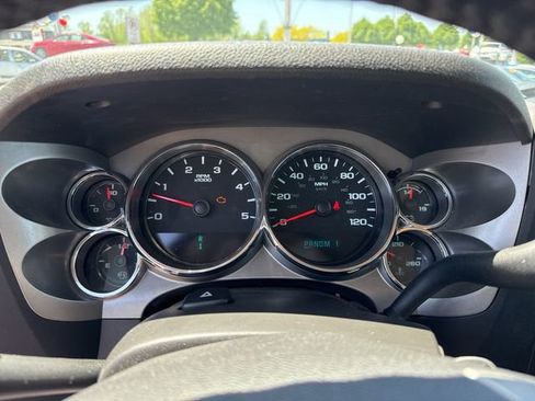 Used 2014 Chevrolet Silverado 3500 LT w/ Interior Plus Package AWD/4WD image 19