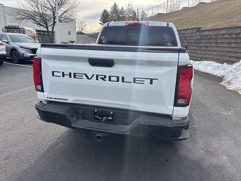 Used 2025 Chevrolet Colorado Z71 w/ Technology Package image 10