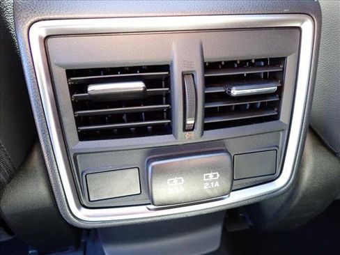 Certified 2023 Subaru Forester Limited image 11