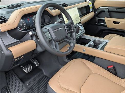 New 2026 Land Rover Defender 110 V8 image 3