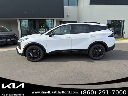 New 2026 Kia Sportage X-Line w/ X-Line Premium Package AWD/4WD image 2