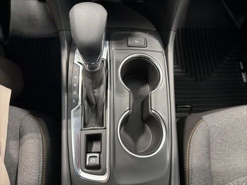 Used 2024 Chevrolet Equinox LT image 18