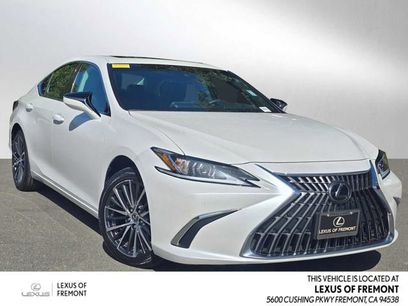 Certified 2023 Lexus ES 350 w/ Premium Package