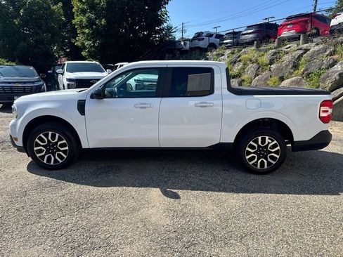 Used 2024 Ford Maverick Lariat AWD/4WD image 3