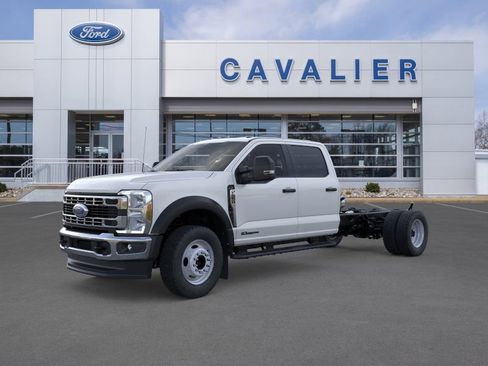 New 2025 Ford F550 4x4 Crew Cab Super Duty image 1