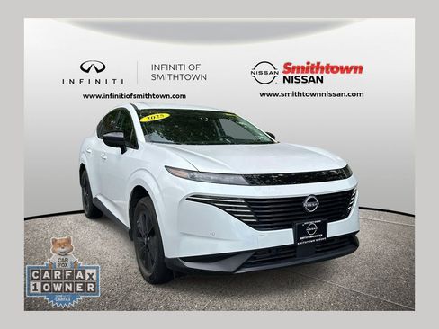 Used 2025 Nissan Murano SV AWD/4WD image 1