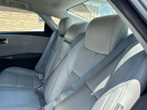 Used 2014 Toyota Avalon XLE FWD image 37