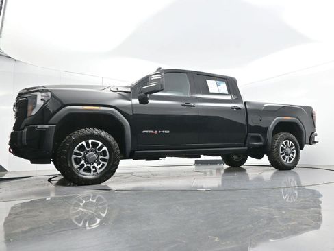 Used 2024 GMC Sierra 2500 AT4 w/ AT4 Premium Plus Package AWD/4WD image 49
