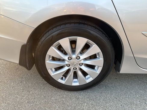 Used 2015 Honda Accord EX-L image 10