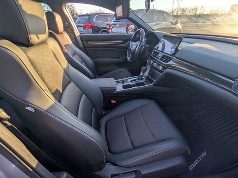 Used 2022 Honda Accord Sport image 19