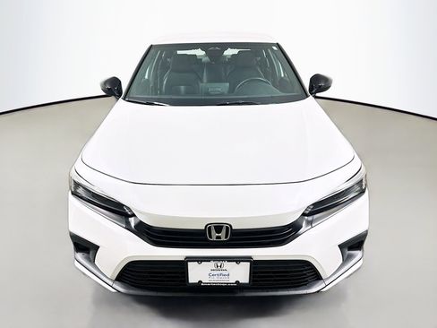 Used 2023 Honda Civic Sport image 2