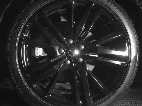 Used 2023 Volvo S60 B5 Plus w/ Climate Package image 38