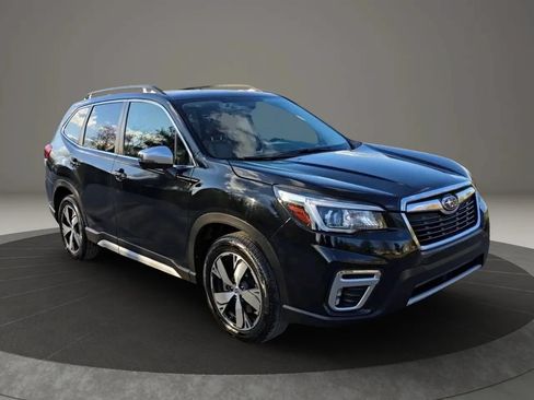 Used 2020 Subaru Forester Touring AWD/4WD image 5