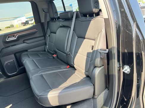 Used 2023 GMC Sierra 1500 Denali AWD/4WD image 26