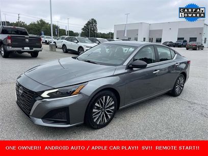 Used 2024 Nissan Altima 2.5 SV