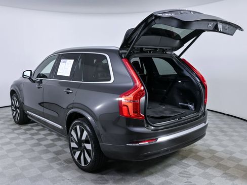 Certified 2024 Volvo XC90 T8 Ultimate AWD/4WD image 37