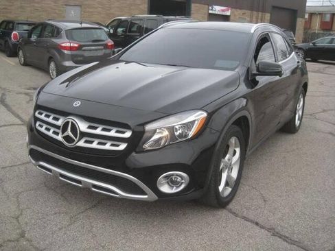 Used 2019 Mercedes-Benz GLA 250 4MATIC image 1