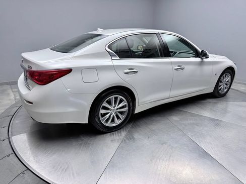 Used 2015 INFINITI Q50 AWD w/ Moonroof Package image 5