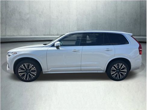 Used 2020 Volvo XC90 T5 Momentum w/ Protection Package Premier AWD/4WD image 2
