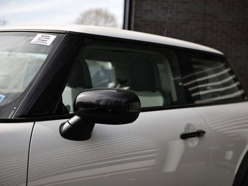 New 2026 MINI Cooper 2-Door Hardtop image 10