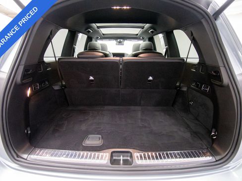 Used 2025 Mercedes-Benz GLS 450 4MATIC image 40