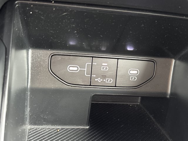 Used 2026 Kia Sorento LX FWD image 32