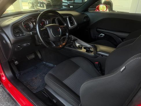 Used 2023 Dodge Challenger GT RWD image 7