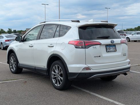 Used 2017 Toyota RAV4 Limited w/ Advanced Technology Package AWD/4WD image 3