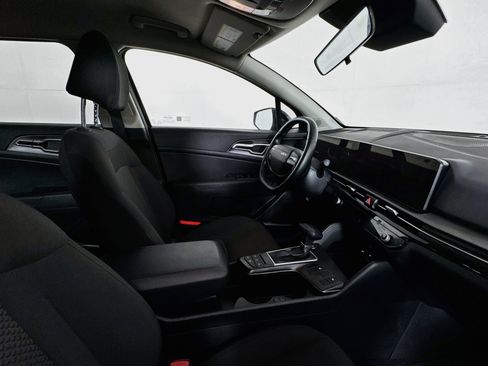 Used 2026 Kia Sportage LX w/ LX Convenience Package FWD image 27