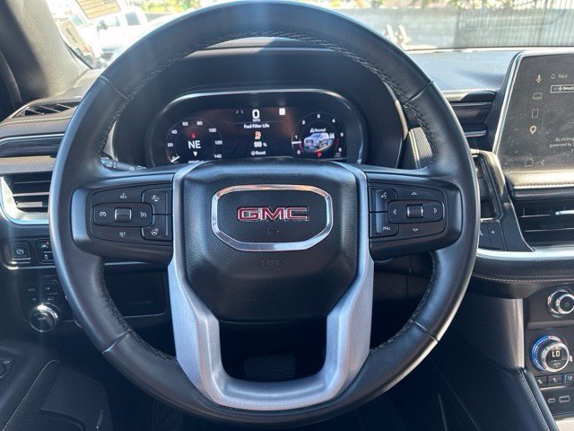 Used 2023 GMC Yukon XL SLT w/ SLT Premium Package AWD/4WD image 17