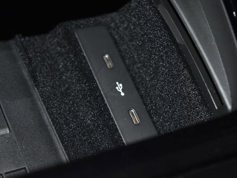 Certified 2024 Porsche Cayenne Turbo GT image 16