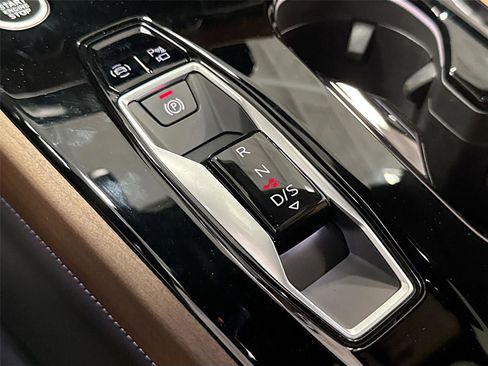 Certified 2025 Audi A5 2.0T Premium Plus w/ Premium Plus AWD/4WD image 17