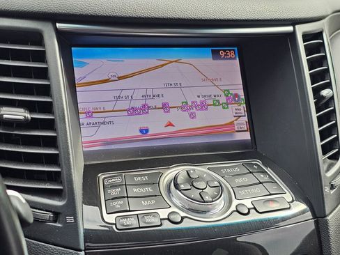 Used 2013 INFINITI FX37 AWD w/ Premium Pkg image 39