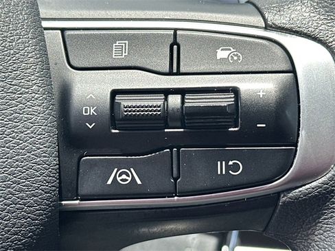 Used 2023 Kia Sportage LX image 26