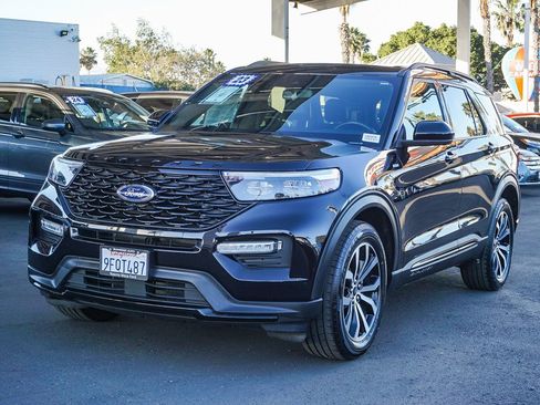 Used 2023 Ford Explorer ST-Line w/ Class IV Trailer Tow Package image 4