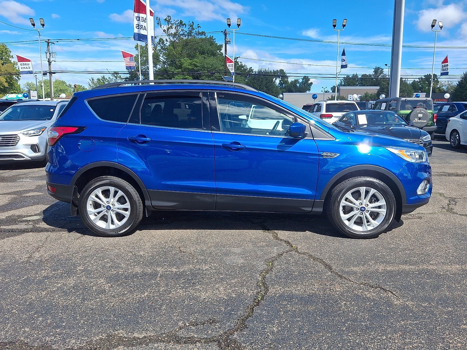 Used 2018 Ford Escape SEL AWD/4WD image 8