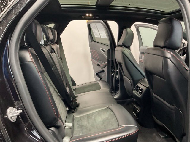 Used 2024 Ford Edge ST-Line AWD/4WD image 26