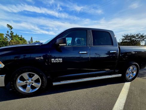 Used 2017 RAM 1500 Big Horn image 1