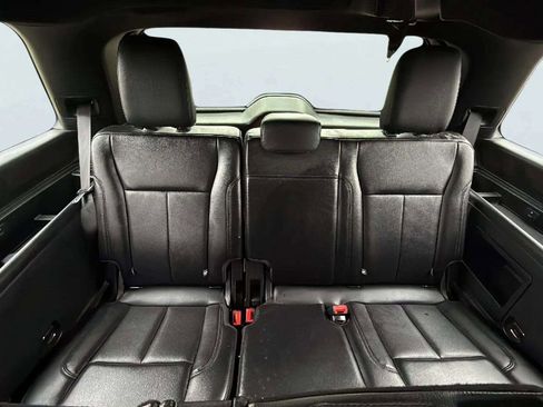 Used 2020 Ford Expedition XLT w/ Equipment Group 202A image 16