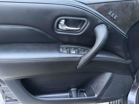 Used 2023 INFINITI QX80 Luxe w/ Cargo Package image 15