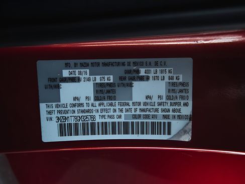 Used 2016 MAZDA MAZDA3 i Sport FWD image 31
