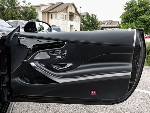 Used 2019 Mercedes-Benz S 560 4MATIC Coupe image 37