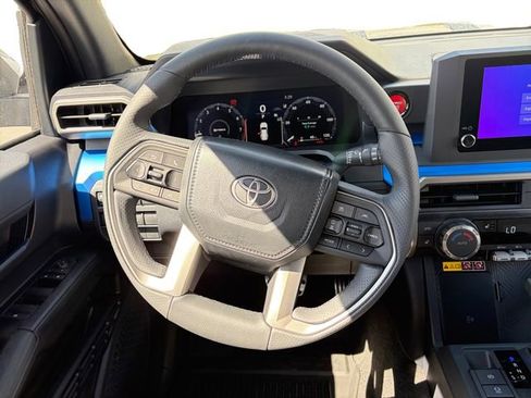 New 2026 Toyota 4Runner TRD Sport AWD/4WD image 13
