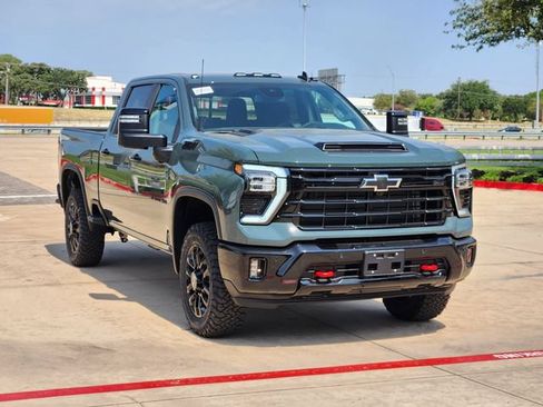 New 2026 Chevrolet Silverado 2500 LT w/ Trail Boss Package AWD/4WD image 2