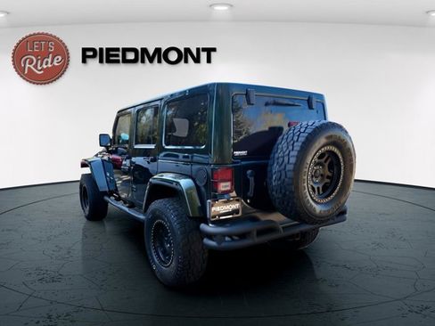 Used 2012 Jeep Wrangler Unlimited Sahara w/ Dual Top Group image 8