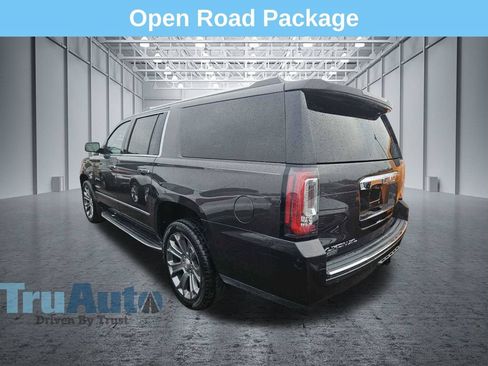 Used 2017 GMC Yukon XL Denali w/ Open Road Package AWD/4WD image 3