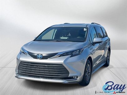 Used 2024 Toyota Sienna XLE